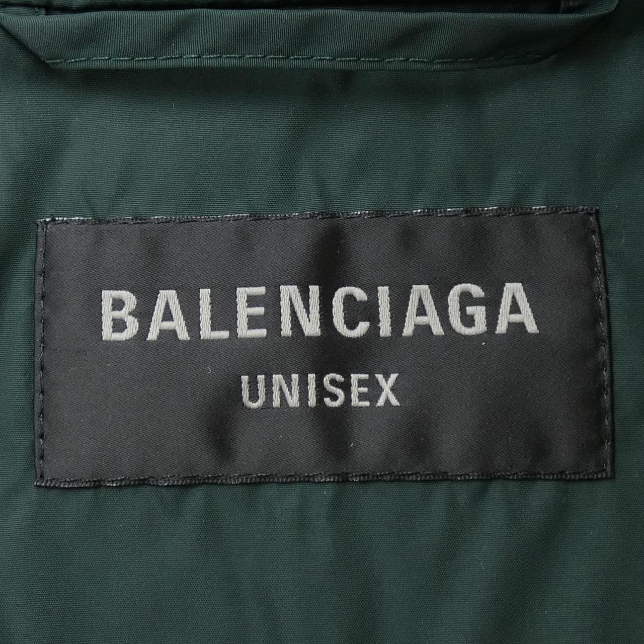 バレンシアガ BALENCIAGA 725302 TNO19 ブルゾン