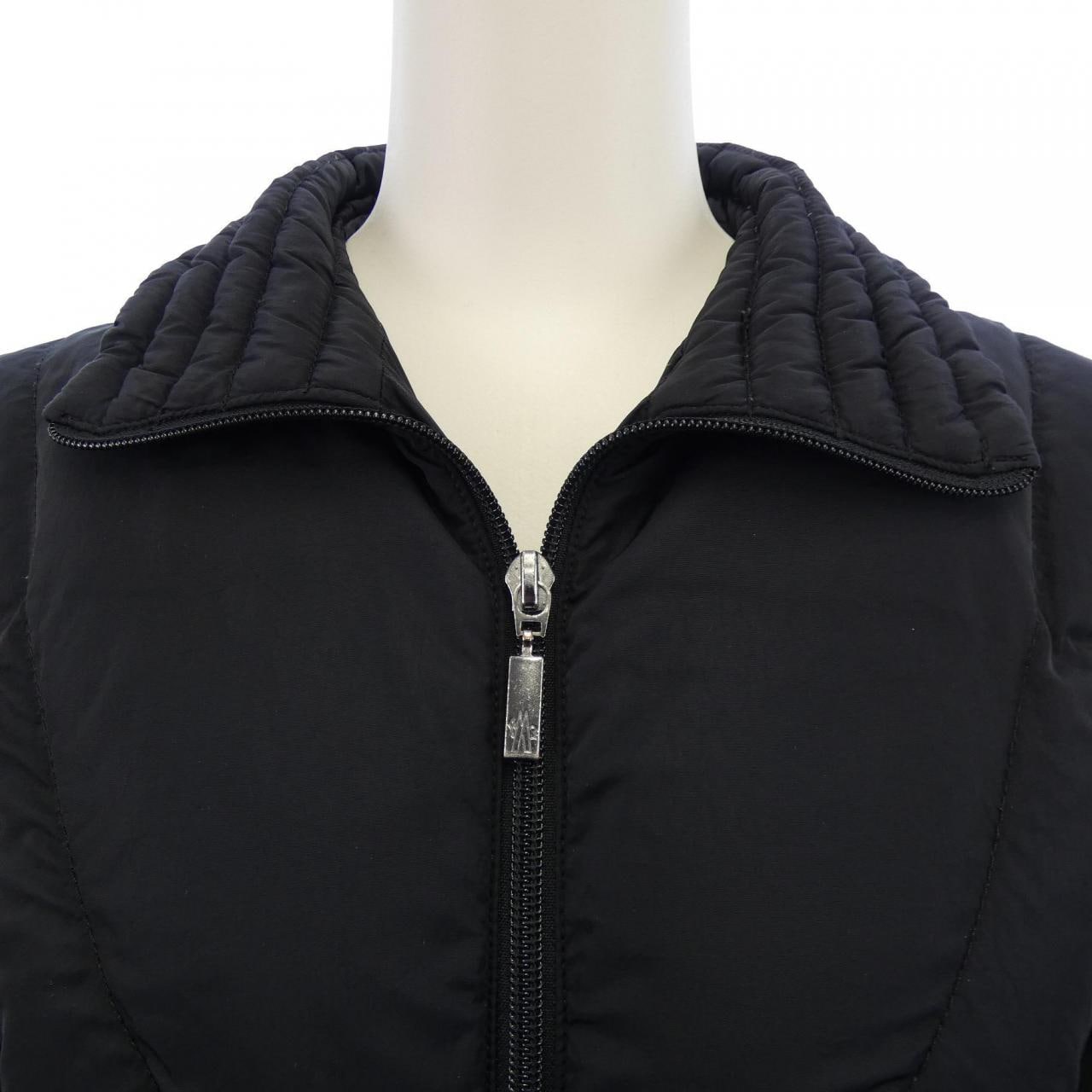 モンクレール MONCLER ダウンコート