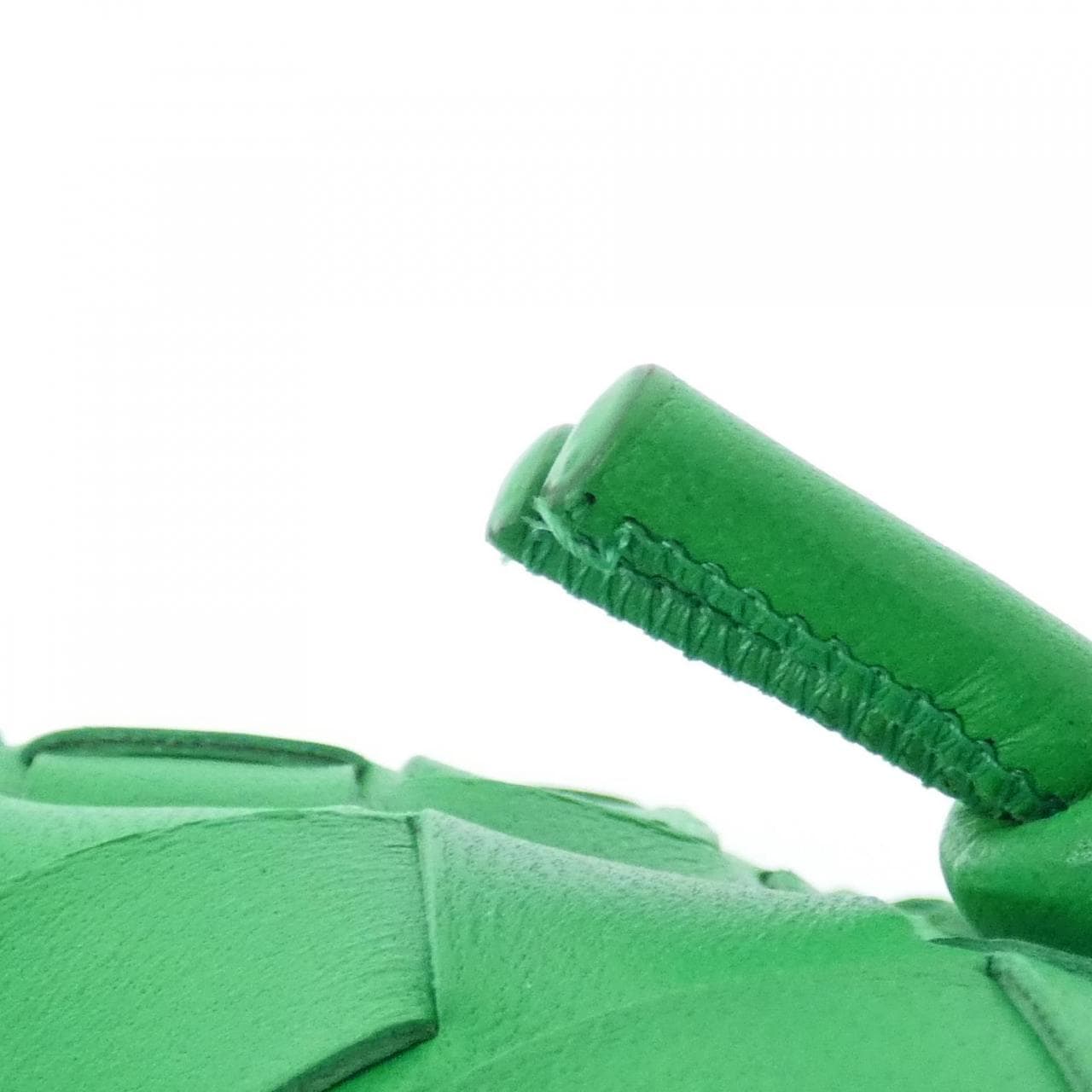 ボッテガヴェネタ 723547 V1G11 ショルダーバッグ