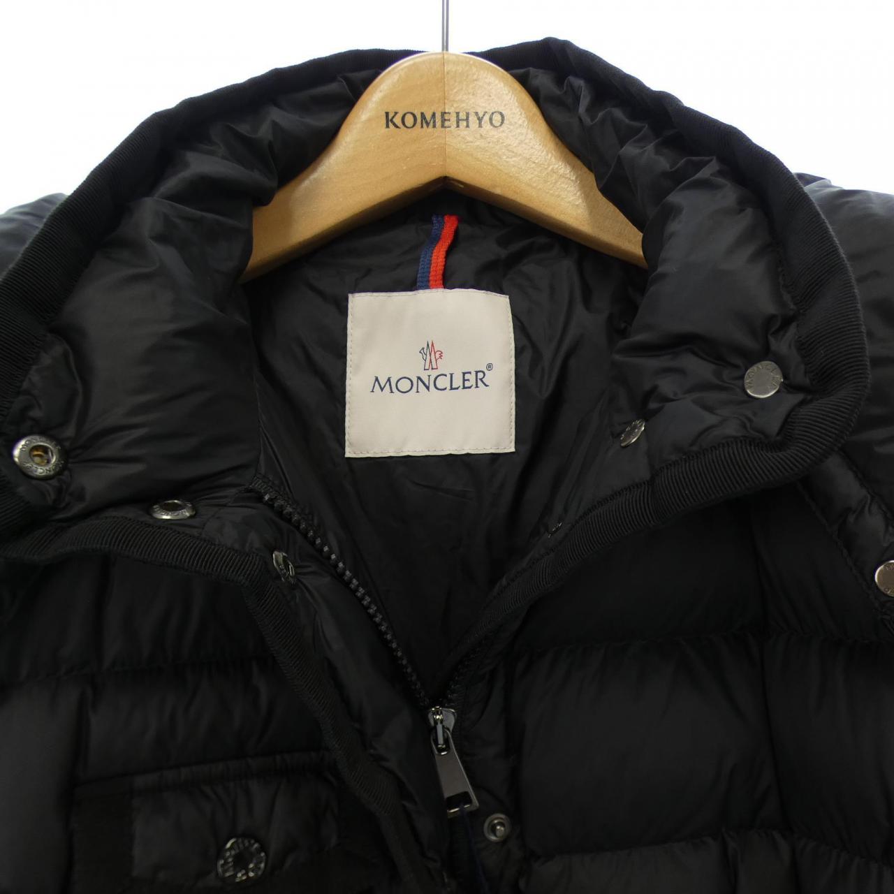 モンクレール MONCLER ダウンコート