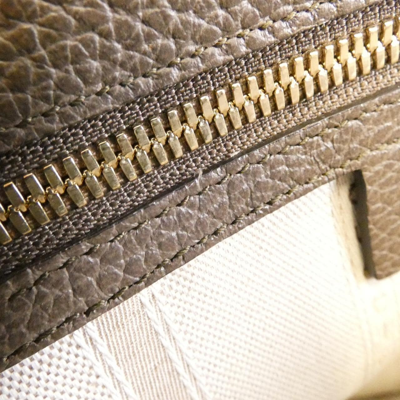 グッチ 388561 バッグ