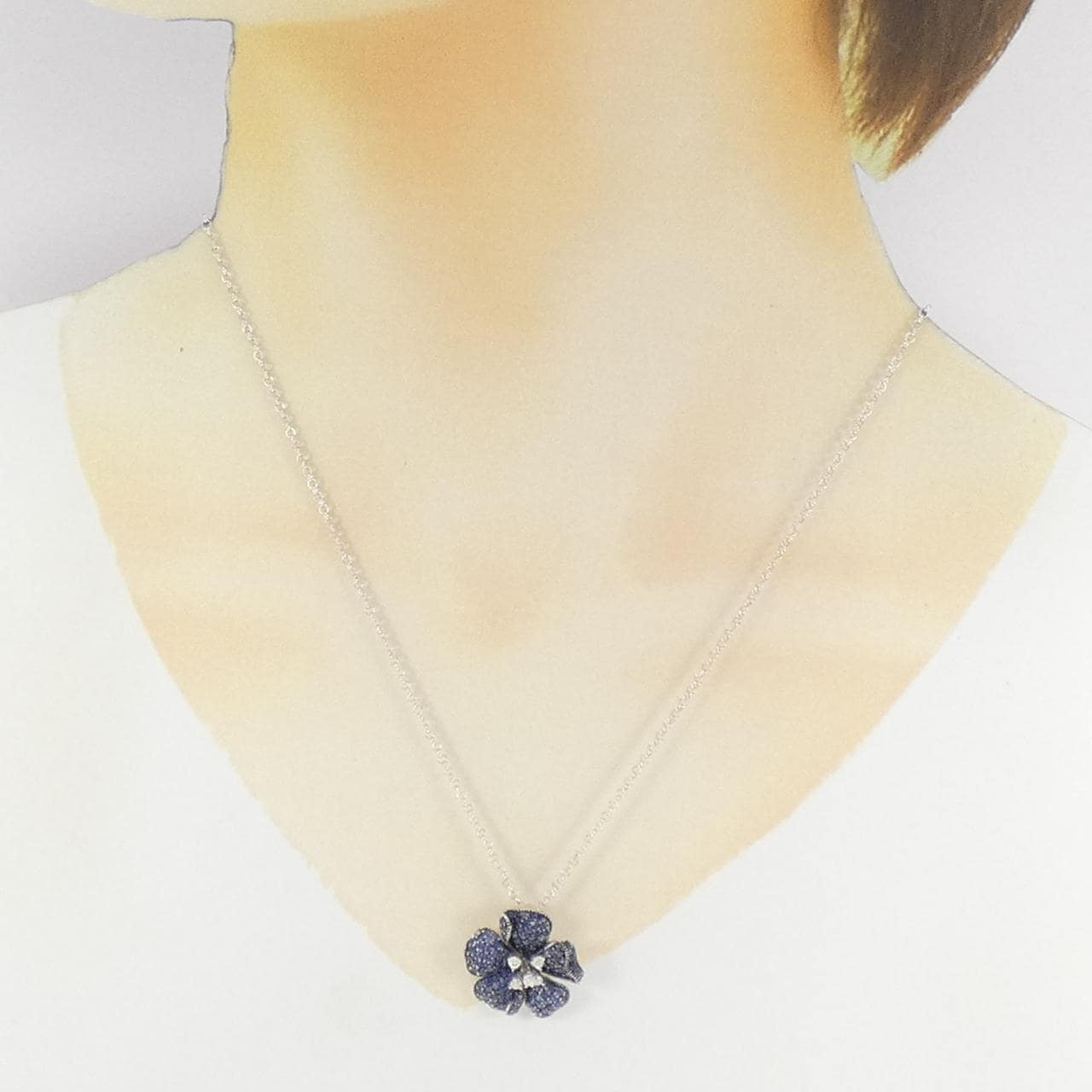 K18WG/K18BG フラワー サファイヤ ネックレス 1.40CT