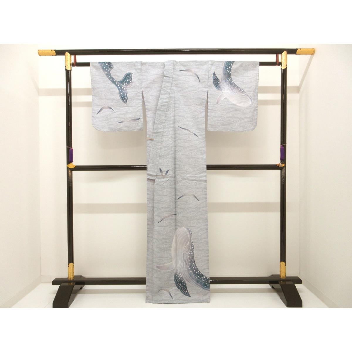 【新品】女ゆかた　くじら　Ｆサイズ