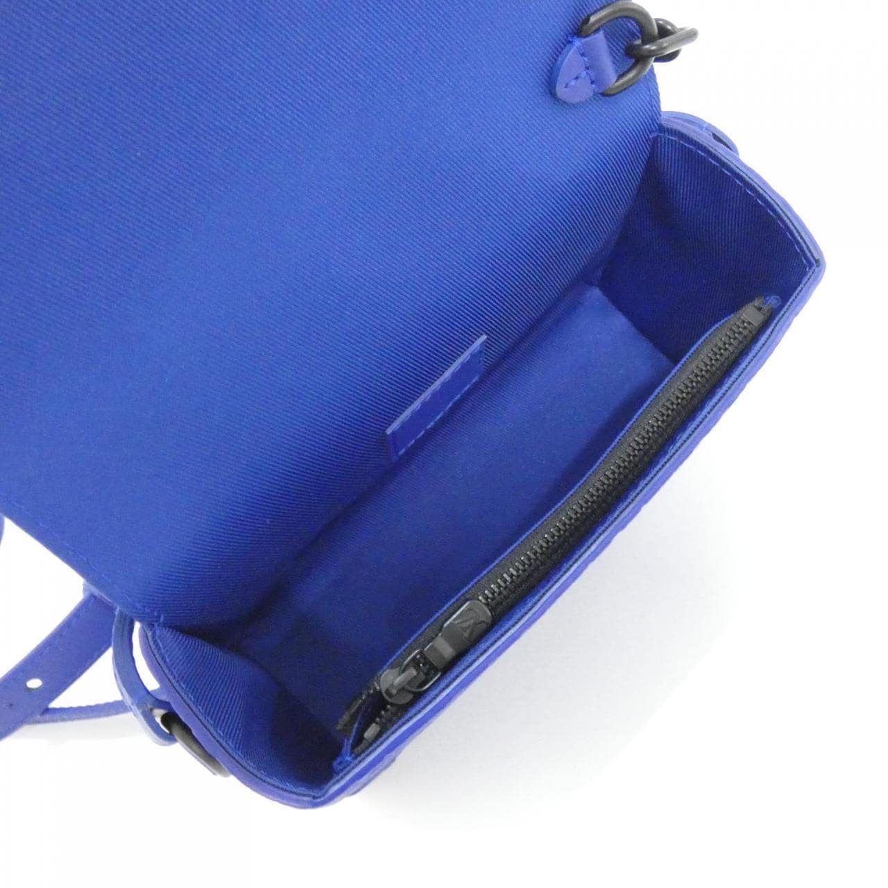 ルイヴィトン トリヨン モノグラム スティーマー ウエアラブル ウォレット M82571 ショルダーバッグ