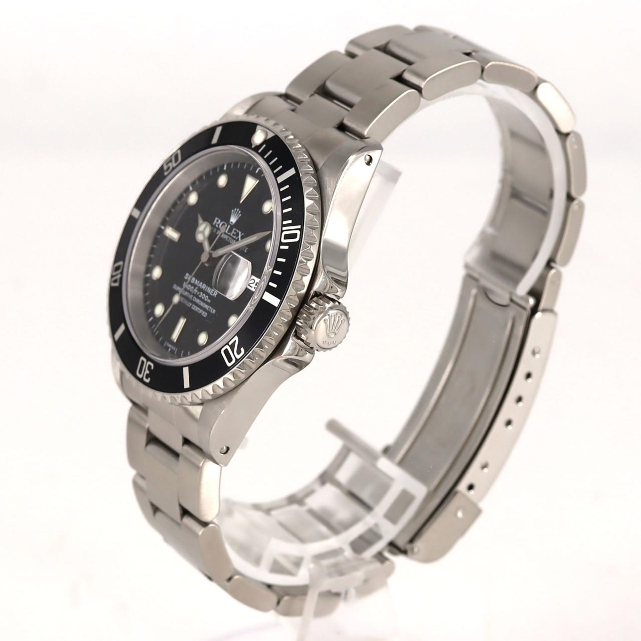 ロレックス サブマリーナーデイト 16610. SS 自動巻 A番