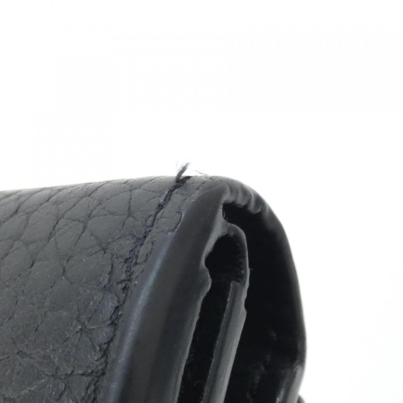 ルイヴィトン ポルトフォイユ カプシーヌ タイニー M12149 財布