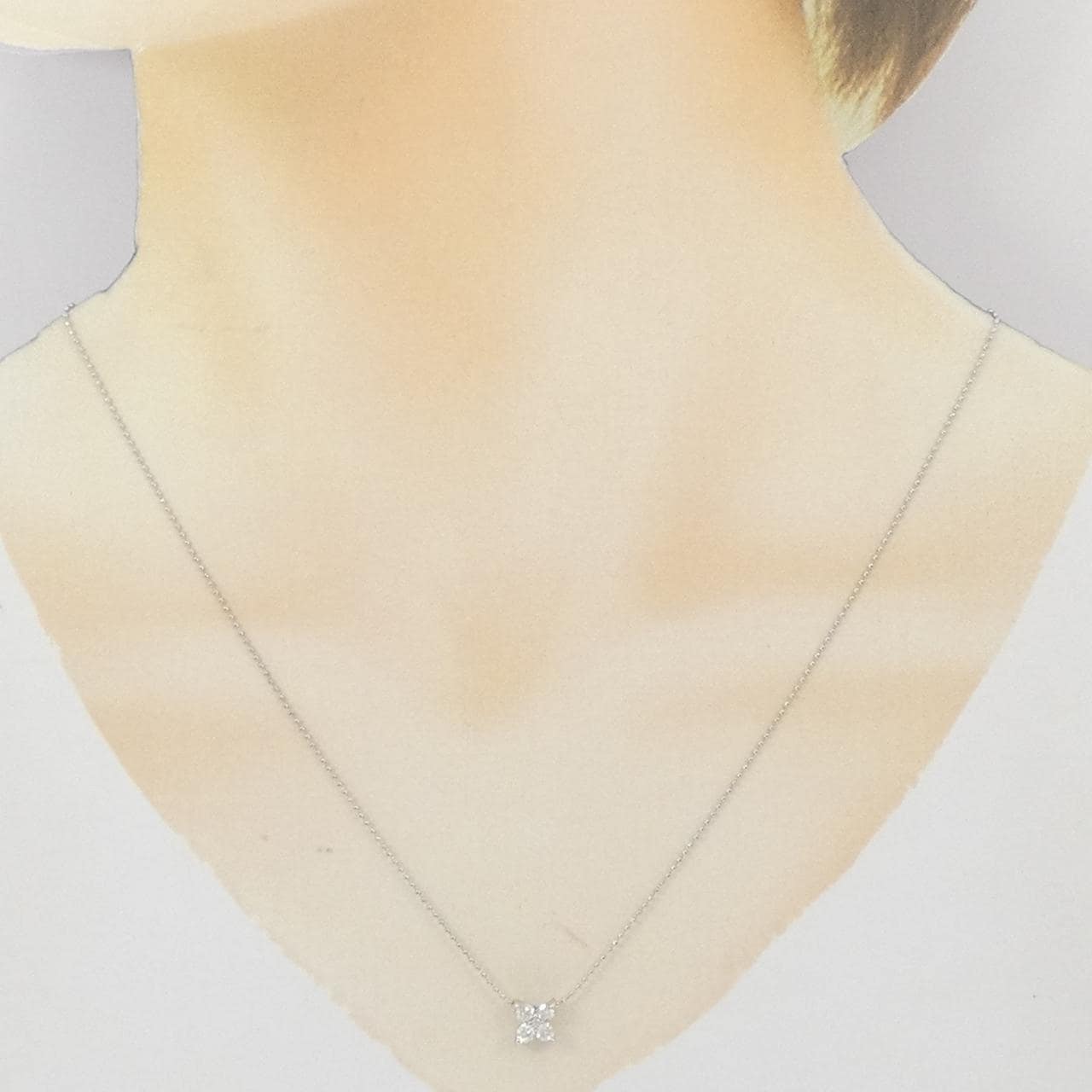 PT900/PT850 フラワー ダイヤモンド ネックレス 0.31CT