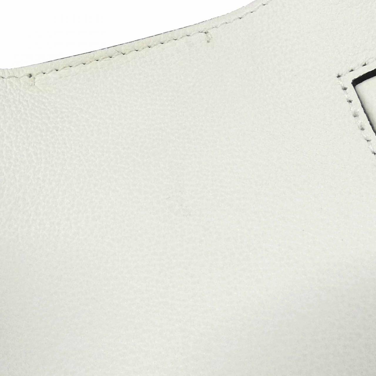 クリスチャンディオールディオール ブロッサム M1130PFVF バッグ