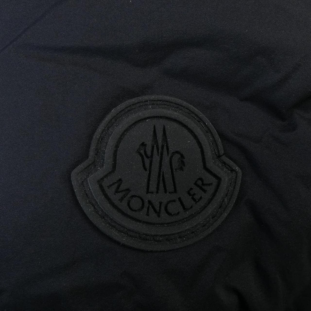 MONCLER蒙克勒羽绒服