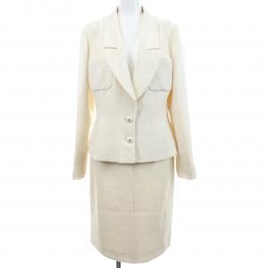 【ヴィンテージ】シャネル CHANEL P04436V03875 95C スーツ