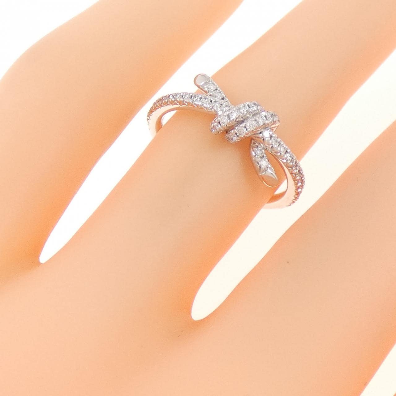 ティファニー ノット リング 0.19CT