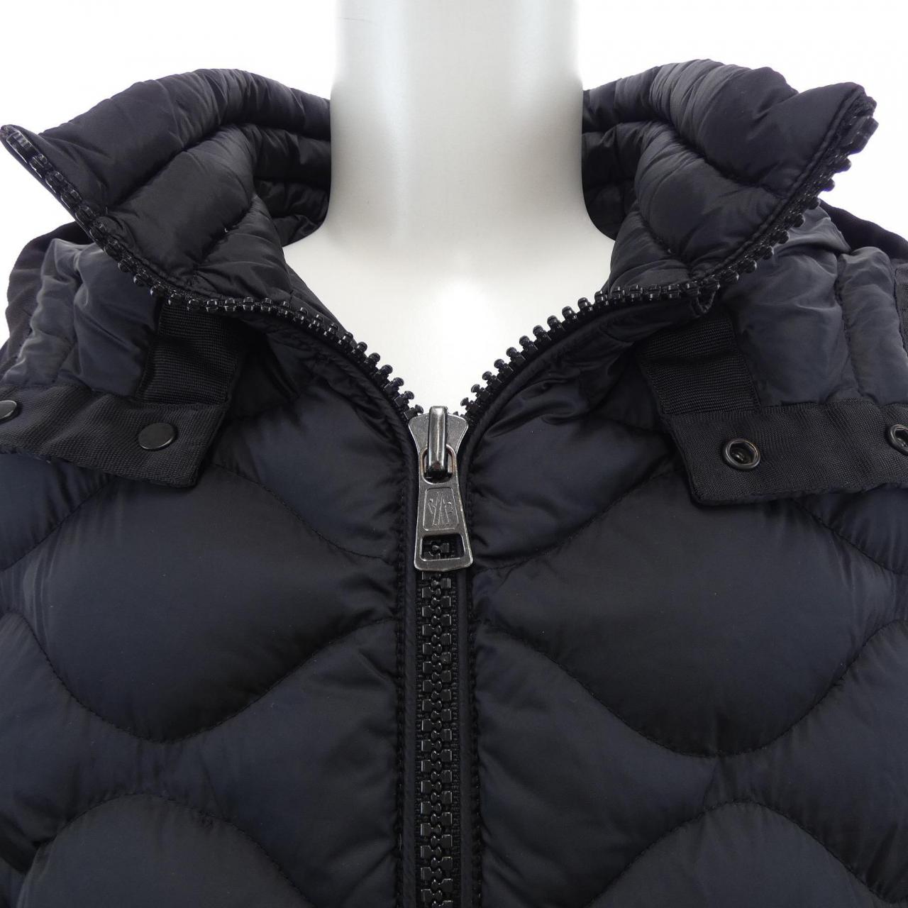 モンクレール MONCLER MORANDIERES ダウンジャケット