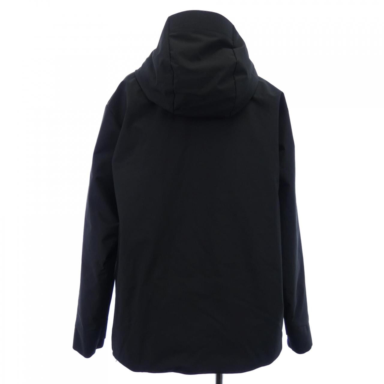モンクレール MONCLER ダウンジャケット