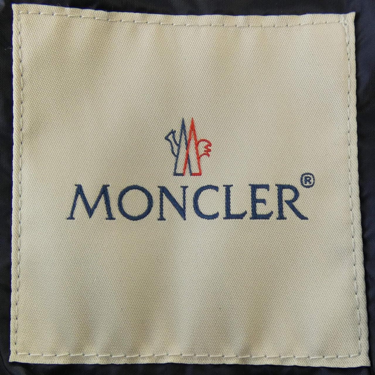 モンクレール MONCLER AMARANTE ダウンベスト