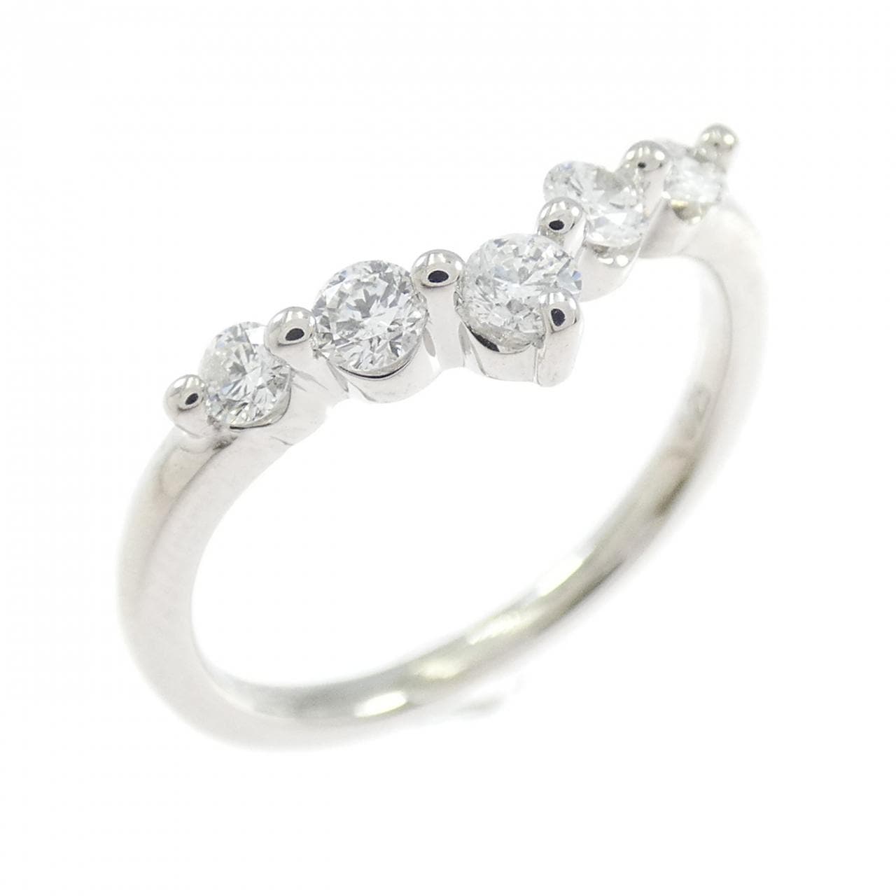 ジーエスティービー ダイヤモンド リング 0.25CT