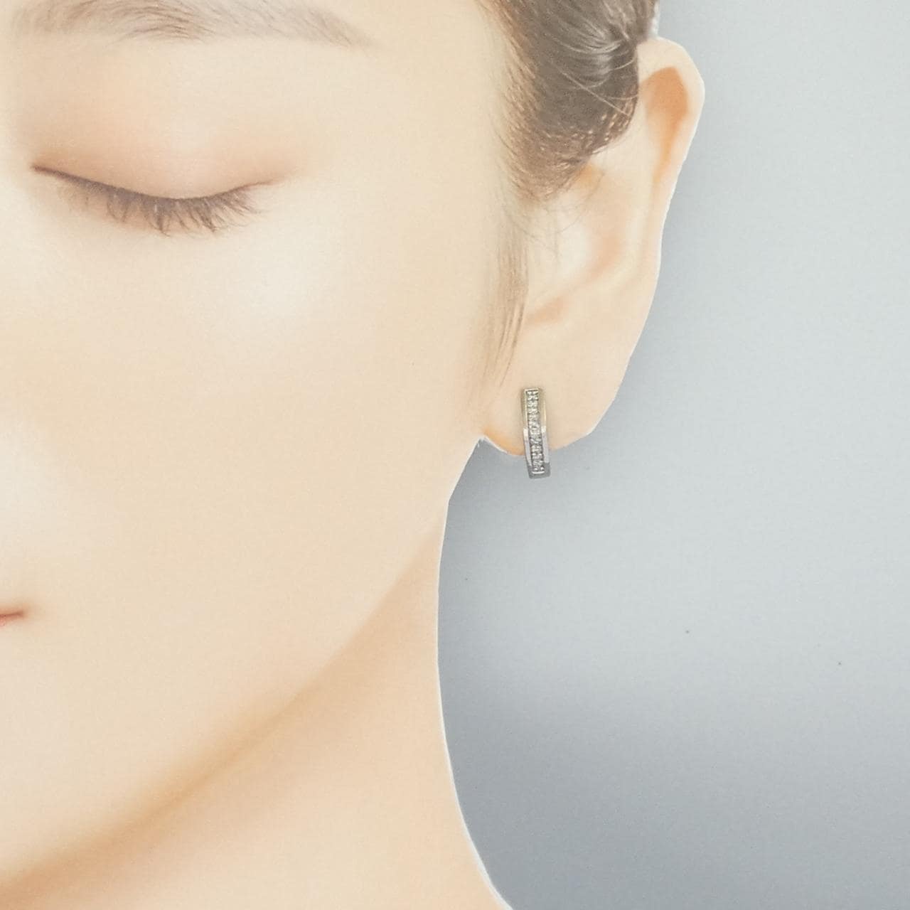 K18WG ダイヤモンド イヤリング 0.28CT