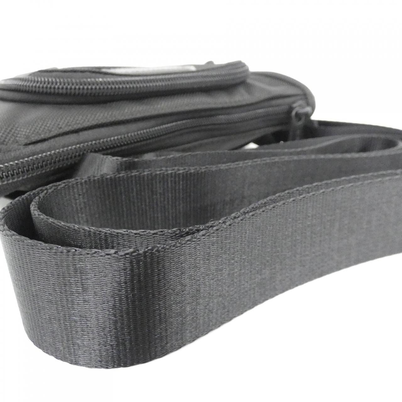 【新品】トゥミ ALPHA POCKET BAG SMALL 1173451041 ショルダーバッグ