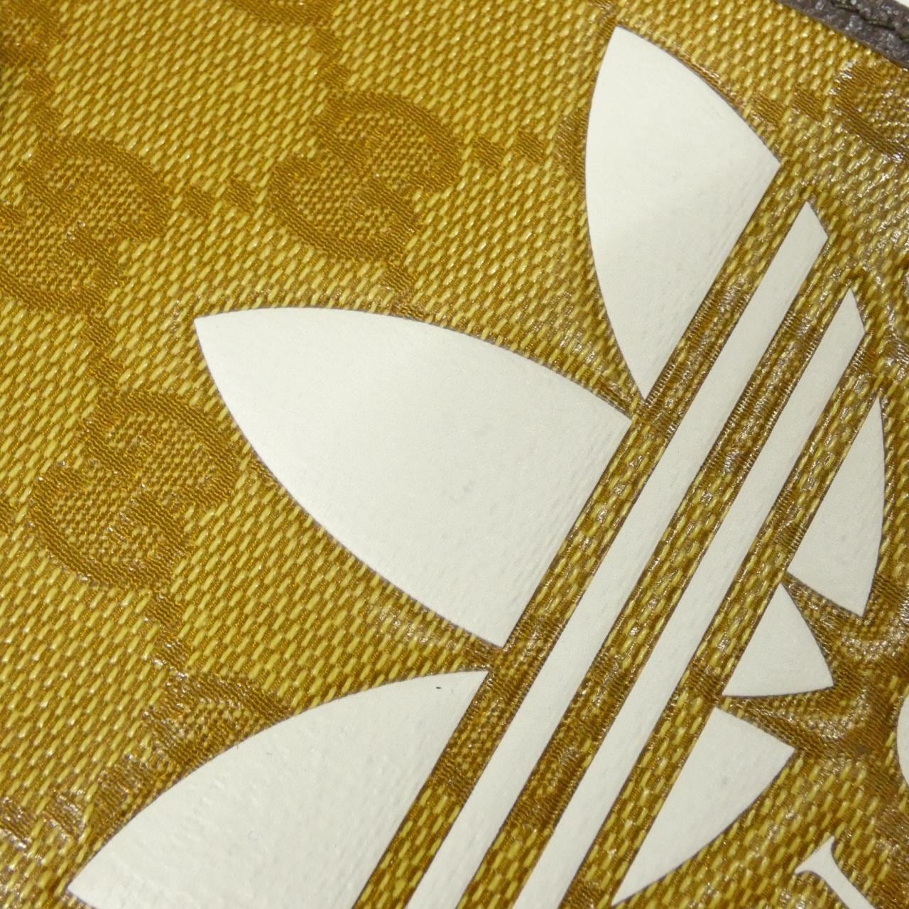 グッチ 702203 UVSAT フォンケース