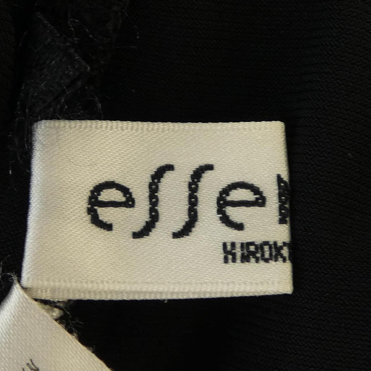 エッセンシャルズ ESSENTIALS Tシャツ