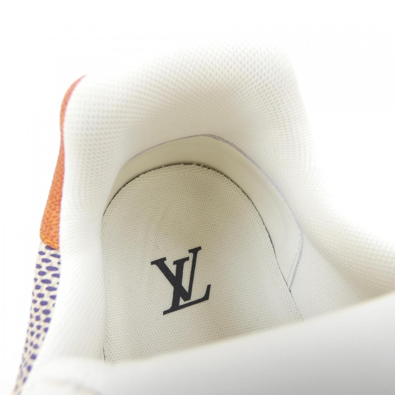 ルイヴィトン LOUIS VUITTON LVトレイナーライン スニーカー