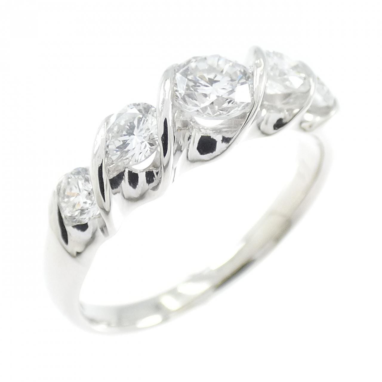 PT900 ダイヤモンド リング 0.73CT