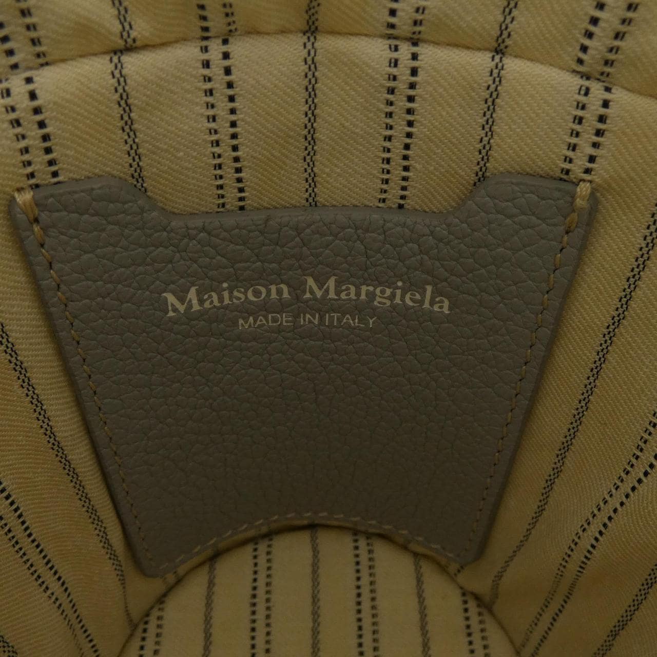 メゾンマルジェラ Maison Margiela SB1WG0030 BAG