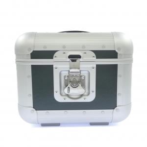 グローブトロッター GLOBE TROTTER BANK VANITY CASE BAG