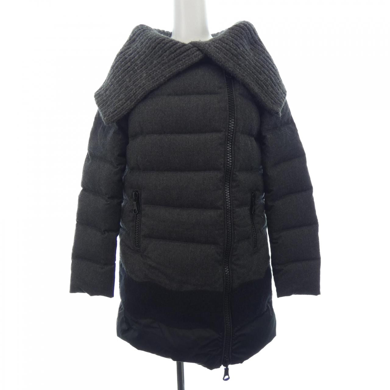 MONCLER MONCLER Down Coat