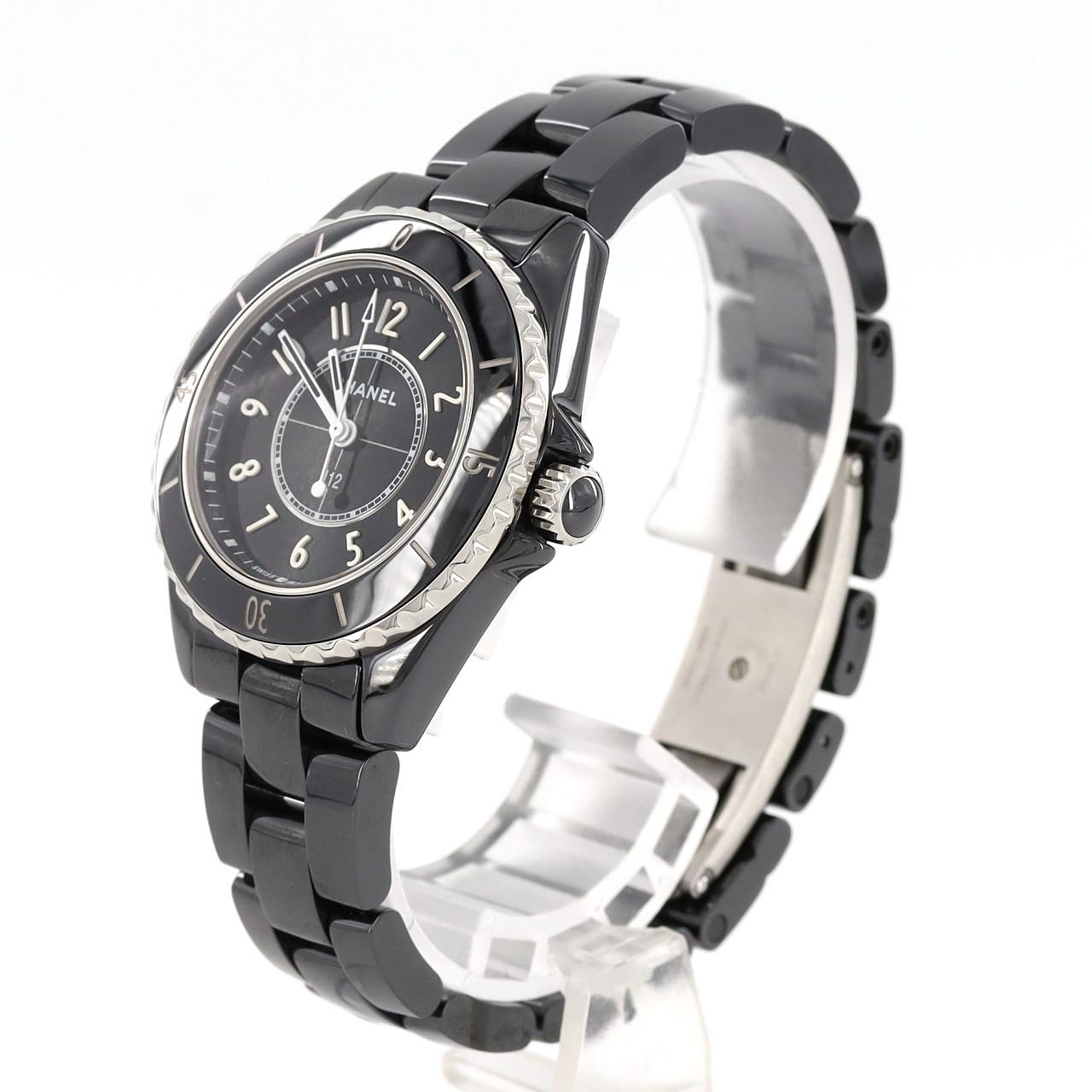 CHANEL J12 33mm Ceramic H5695 Ceramic Quartz