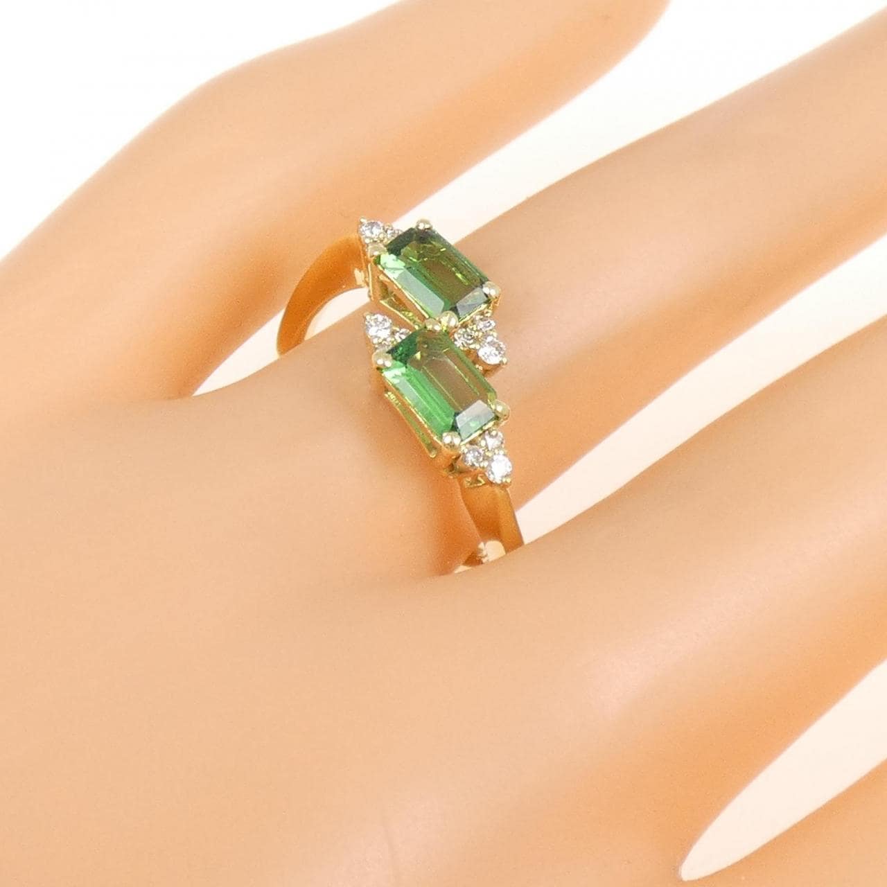 【新品】K18YG グリーンガーネット リング 1.00CT