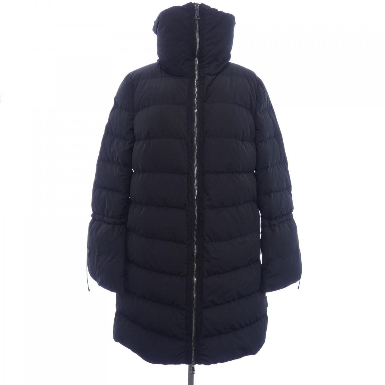 モンクレール MONCLER BELIA ダウンコート
