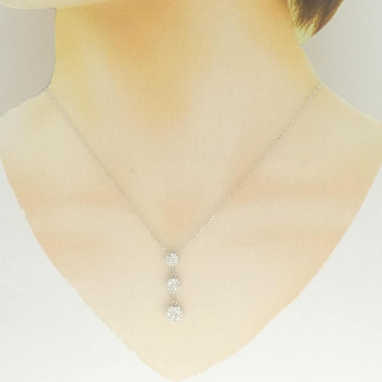 K18WG Flower Diamond Necklace 1.01CT