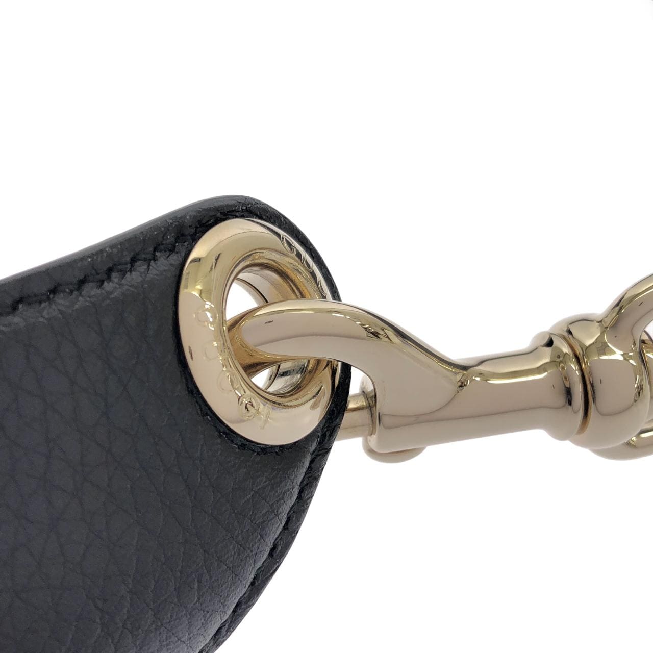 グッチ GUCCI B 820169 AAEJU ショルダーバッグ