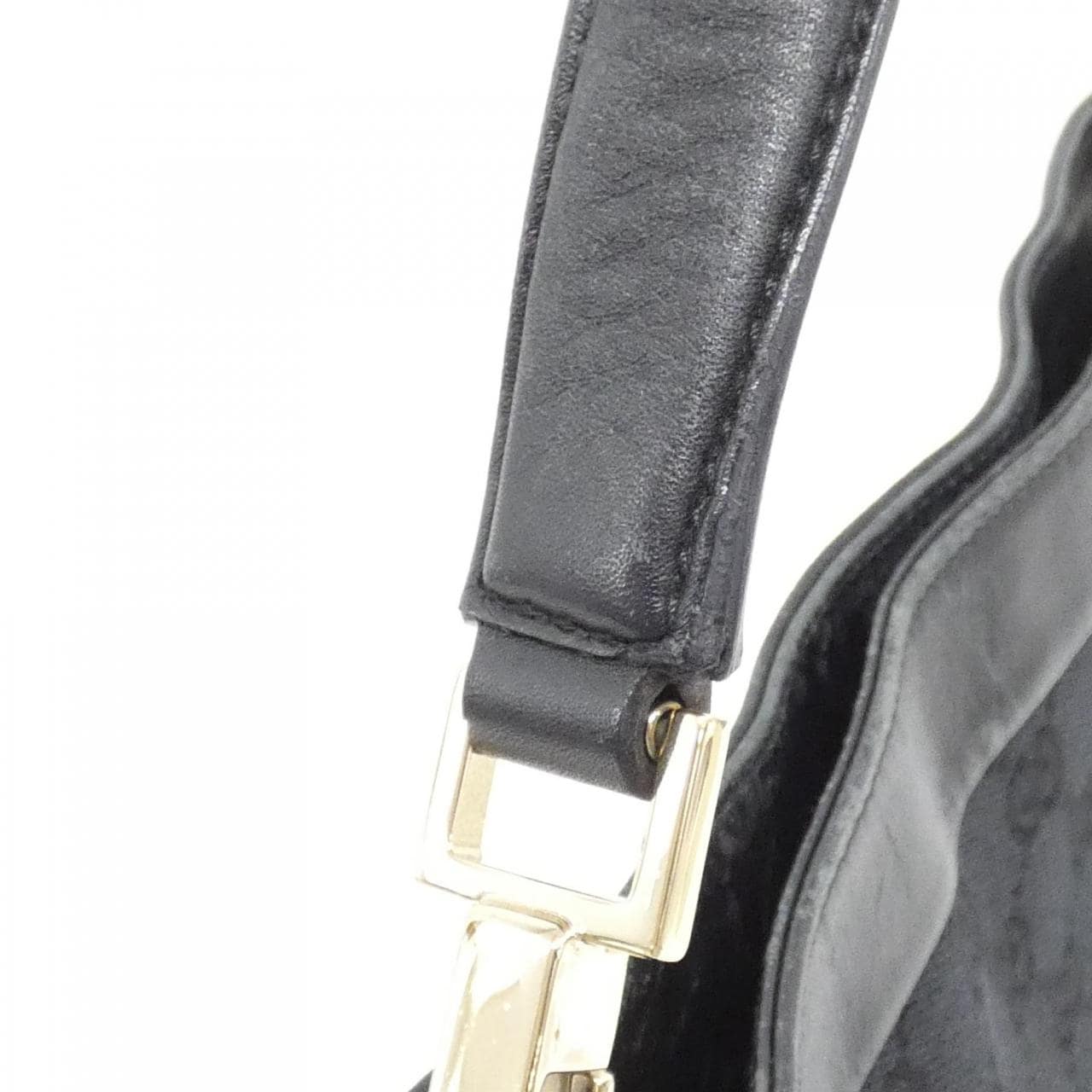[vintage] Gucci 001 4231 肩背包