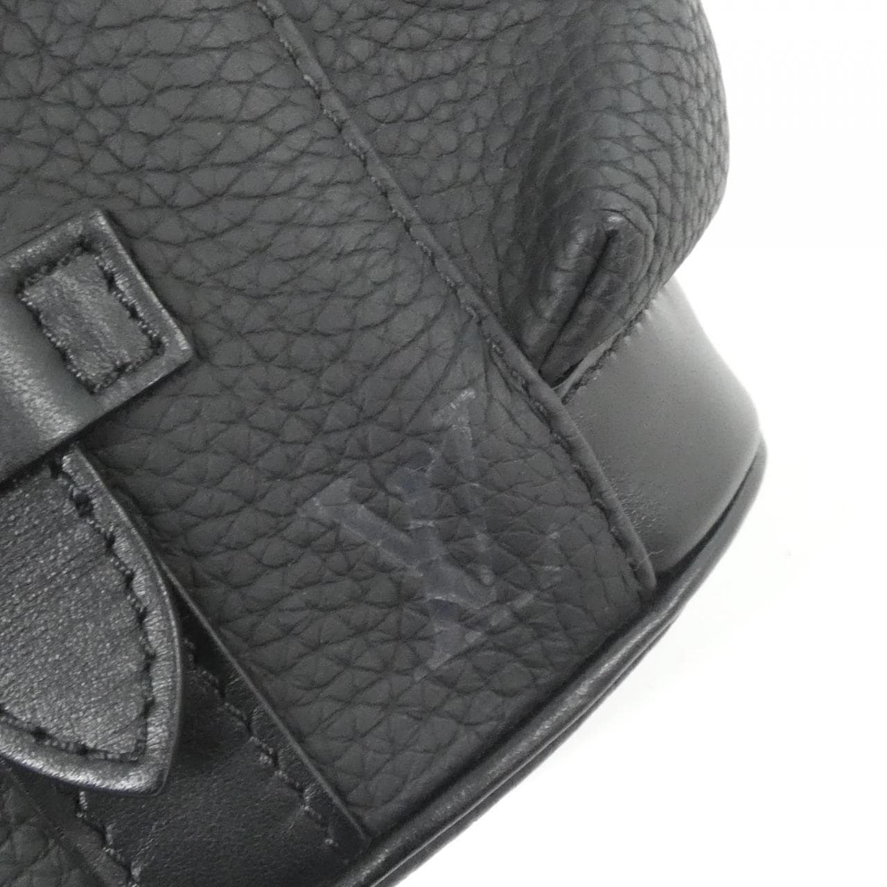 ルイヴィトン トリヨン クリストファーXS M58495 ショルダーバッグ