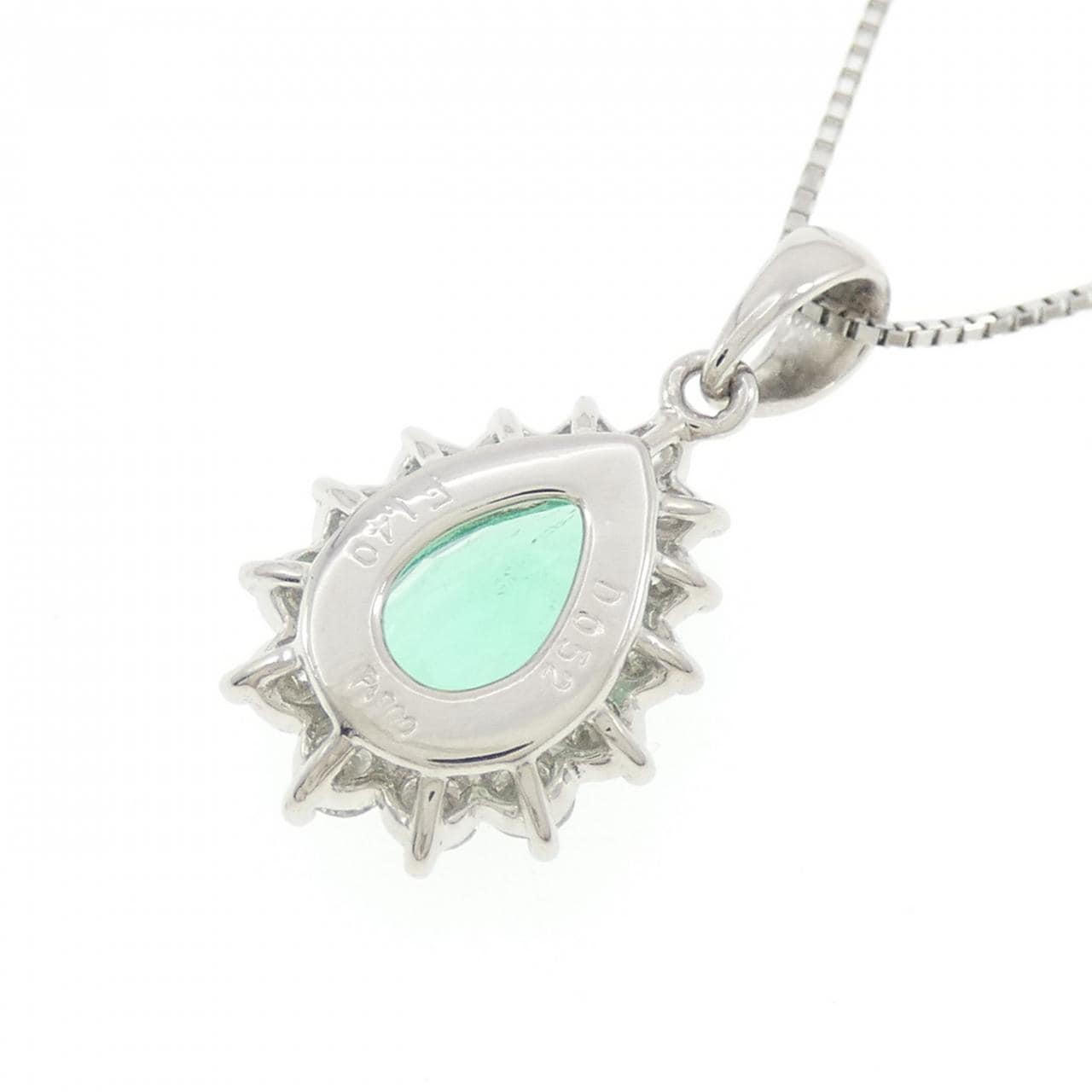 PT900/PT850 エメラルド ネックレス 1.40CT
