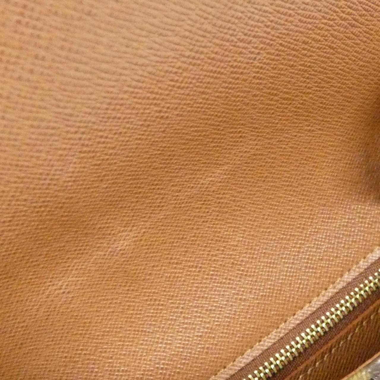 ルイヴィトン モノグラム サンクルー 24cm M51242 ショルダーバッグ