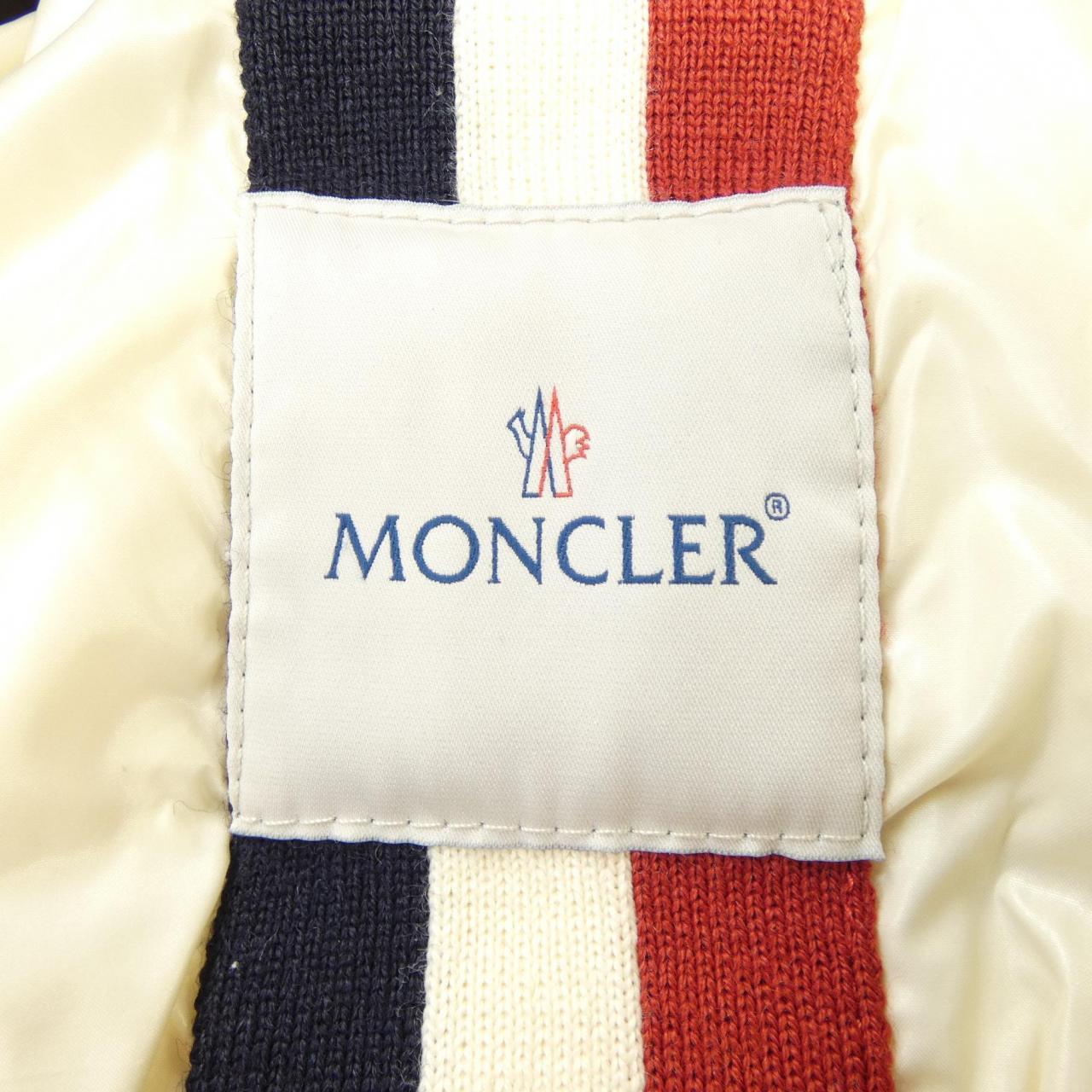 MONCLER蒙克勒羽绒服