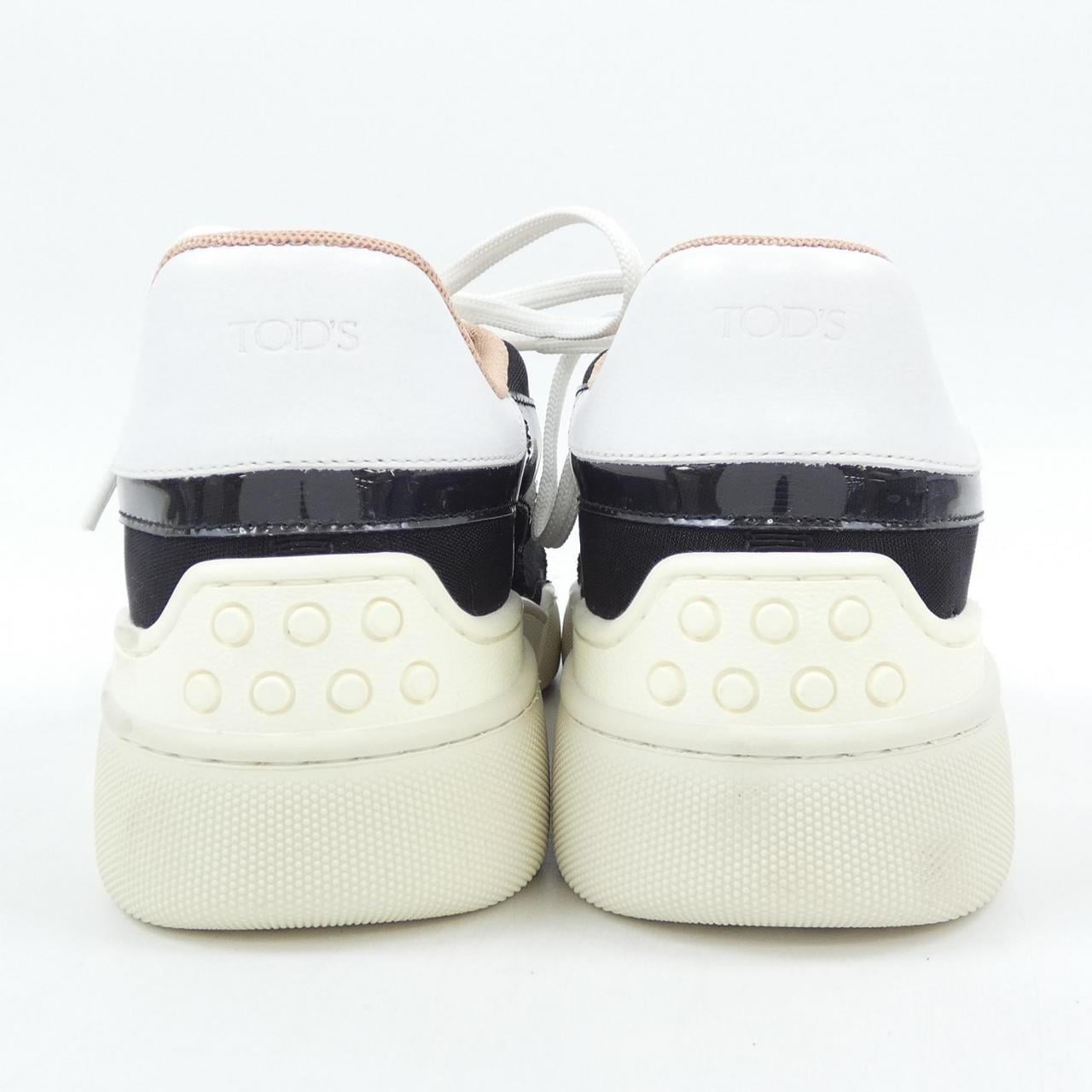 トッズ TOD'S スニーカー