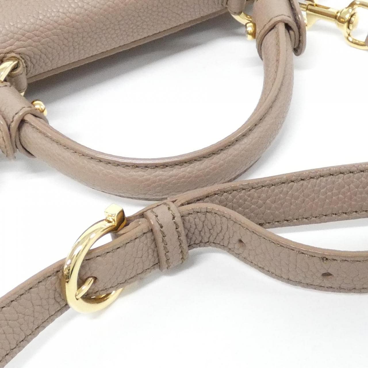 サルヴァトーレフェラガモ 21 D570 バッグ