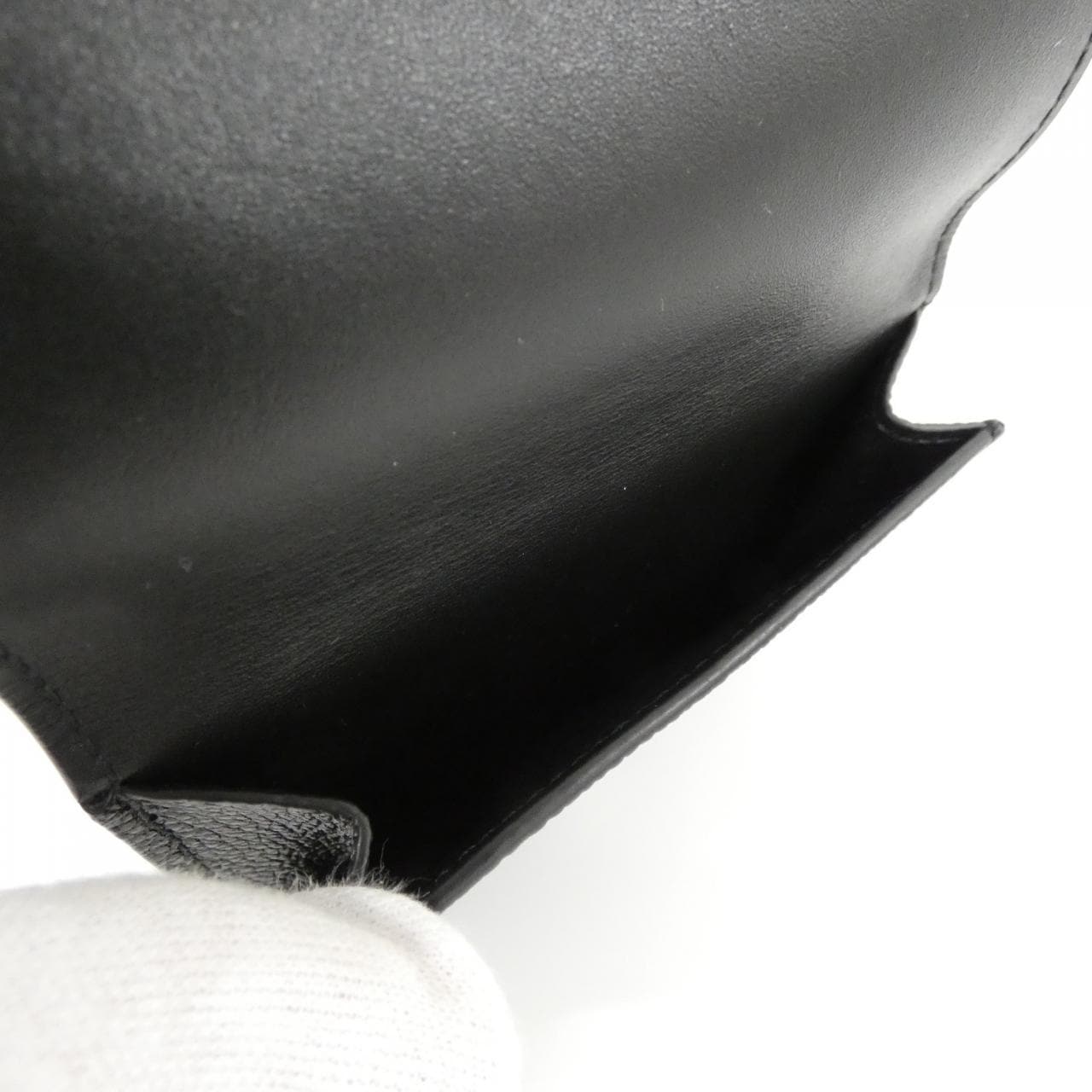 ロエベ PEBBLE TRIFOLD WALLET CANBTR2X03 財布
