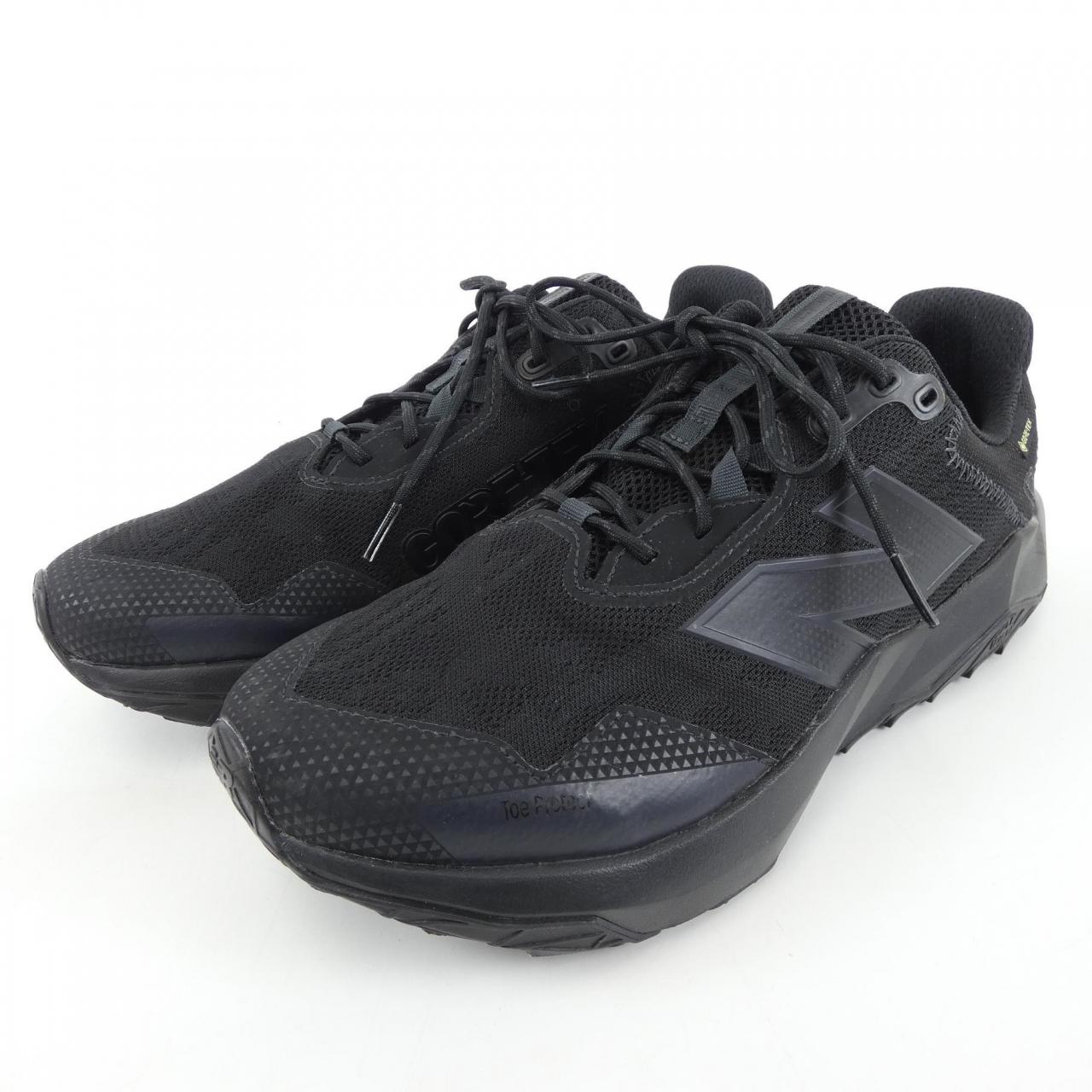 新百伦NEW BALANCE运动鞋
