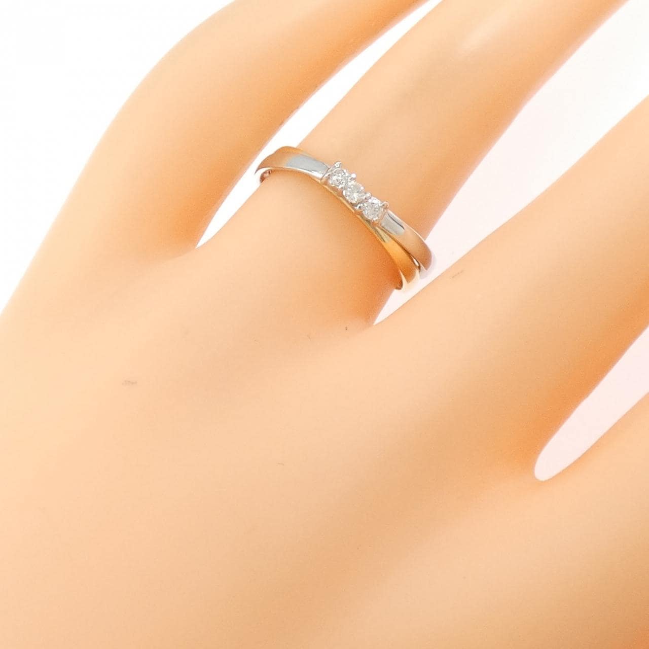 K18YG/PT900 スリーストーン ダイヤモンド リング 0.08CT