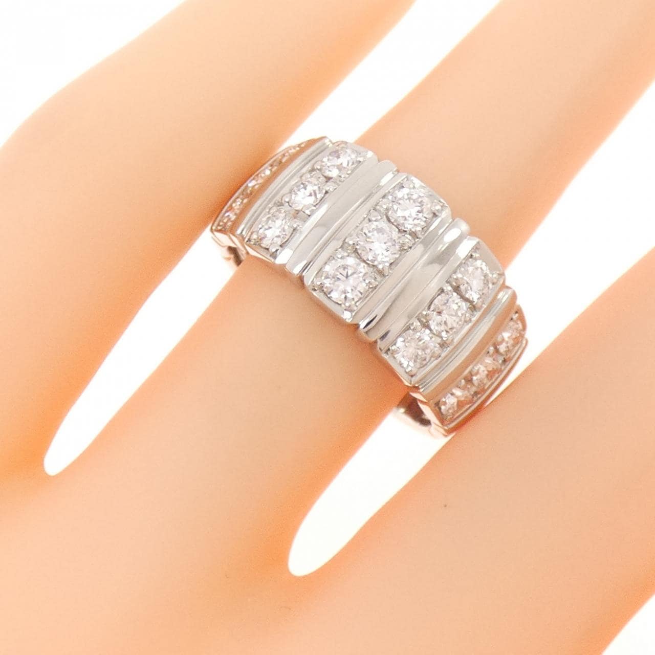 PT900 ダイヤモンド リング 1.04CT