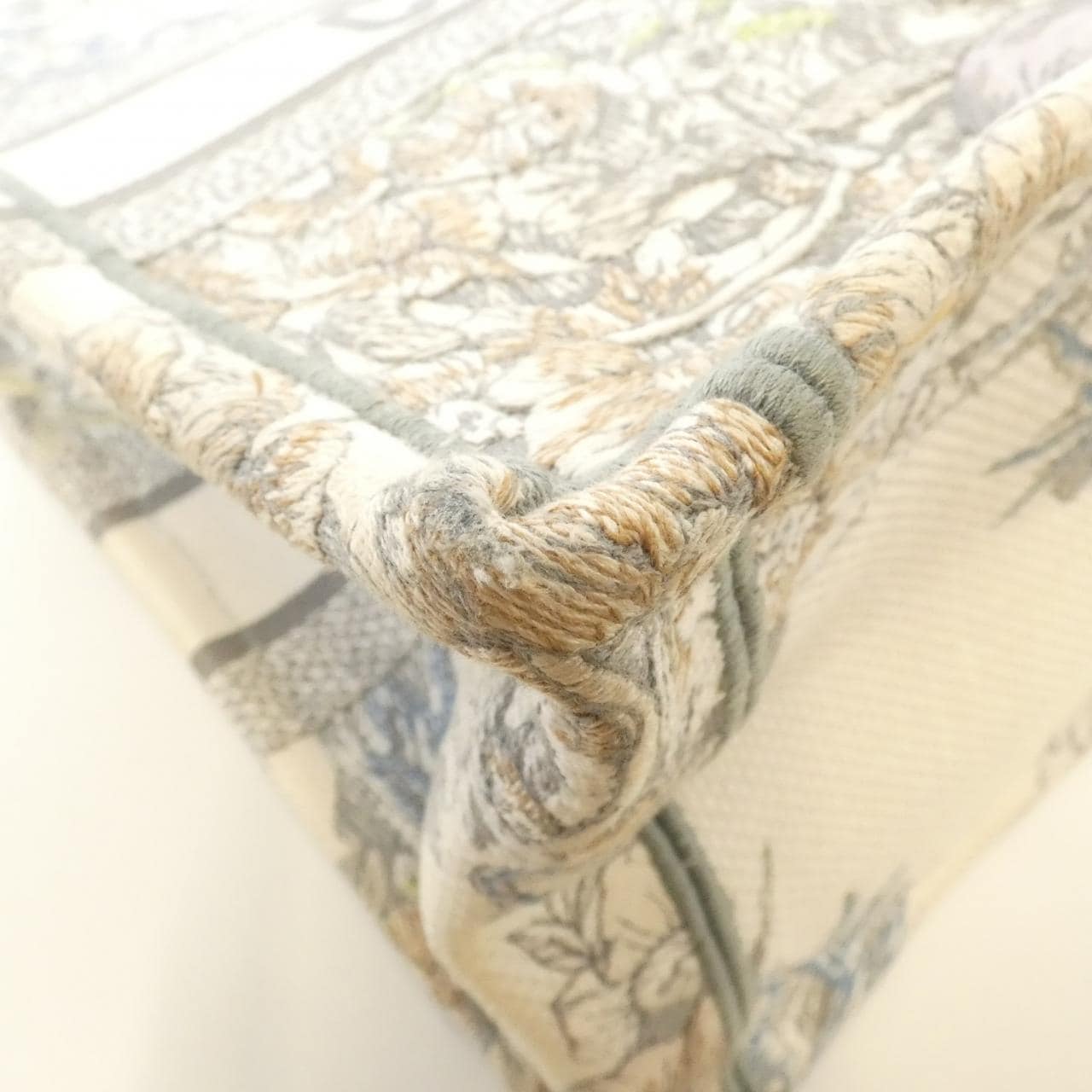 クリスチャンディオール レーヴダンフィニ ディオール ブック トート ミディアム M1296ZMDW バッグ