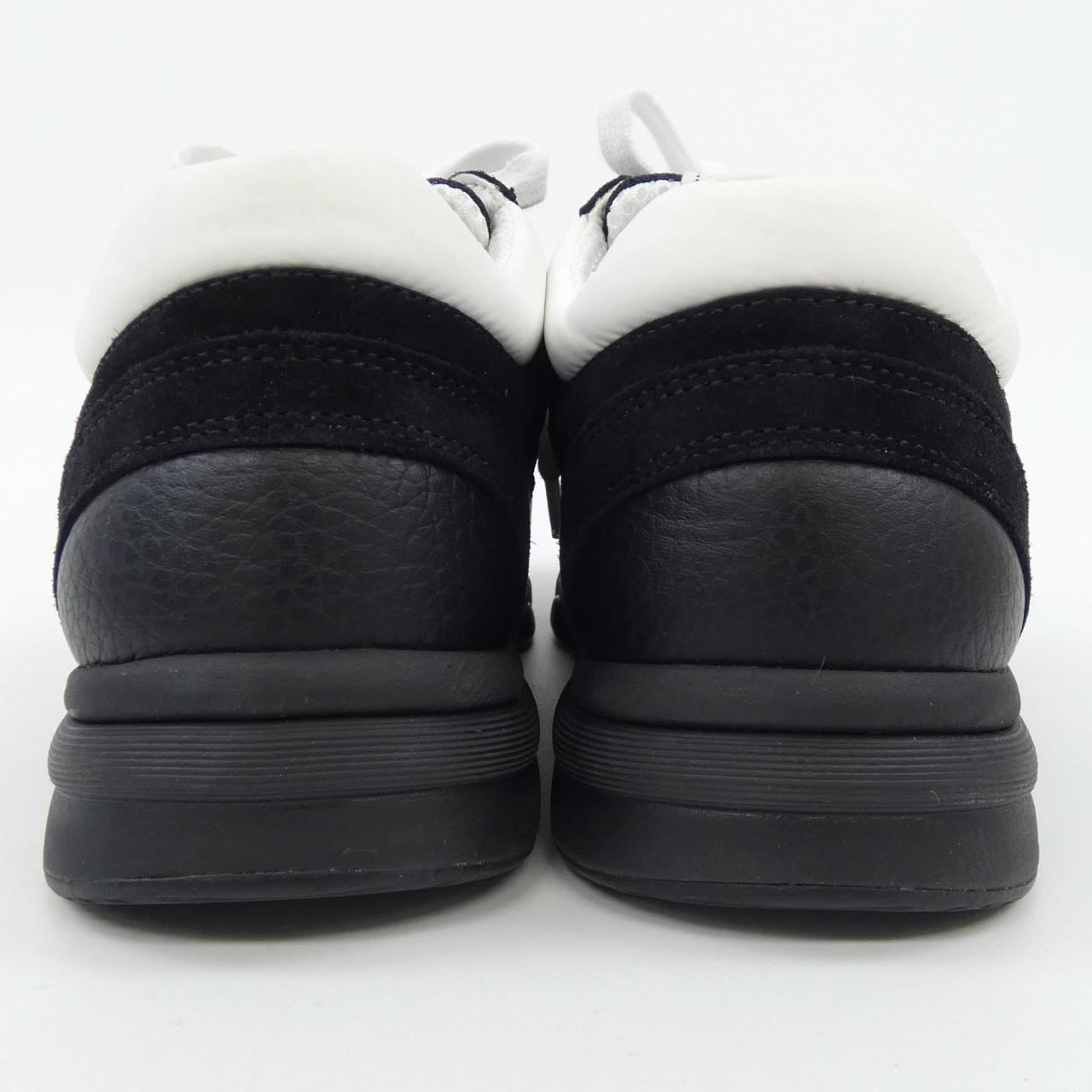 シャネル CHANEL スニーカー