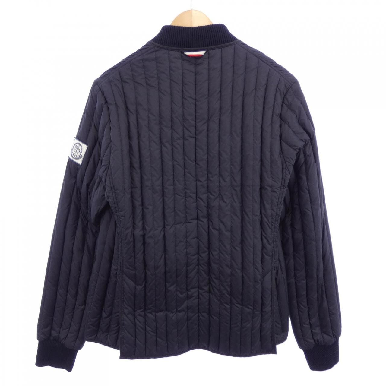 モンクレールガムブルー MONCLER GAMMEBLEU C13914032580 ダウンジャケット