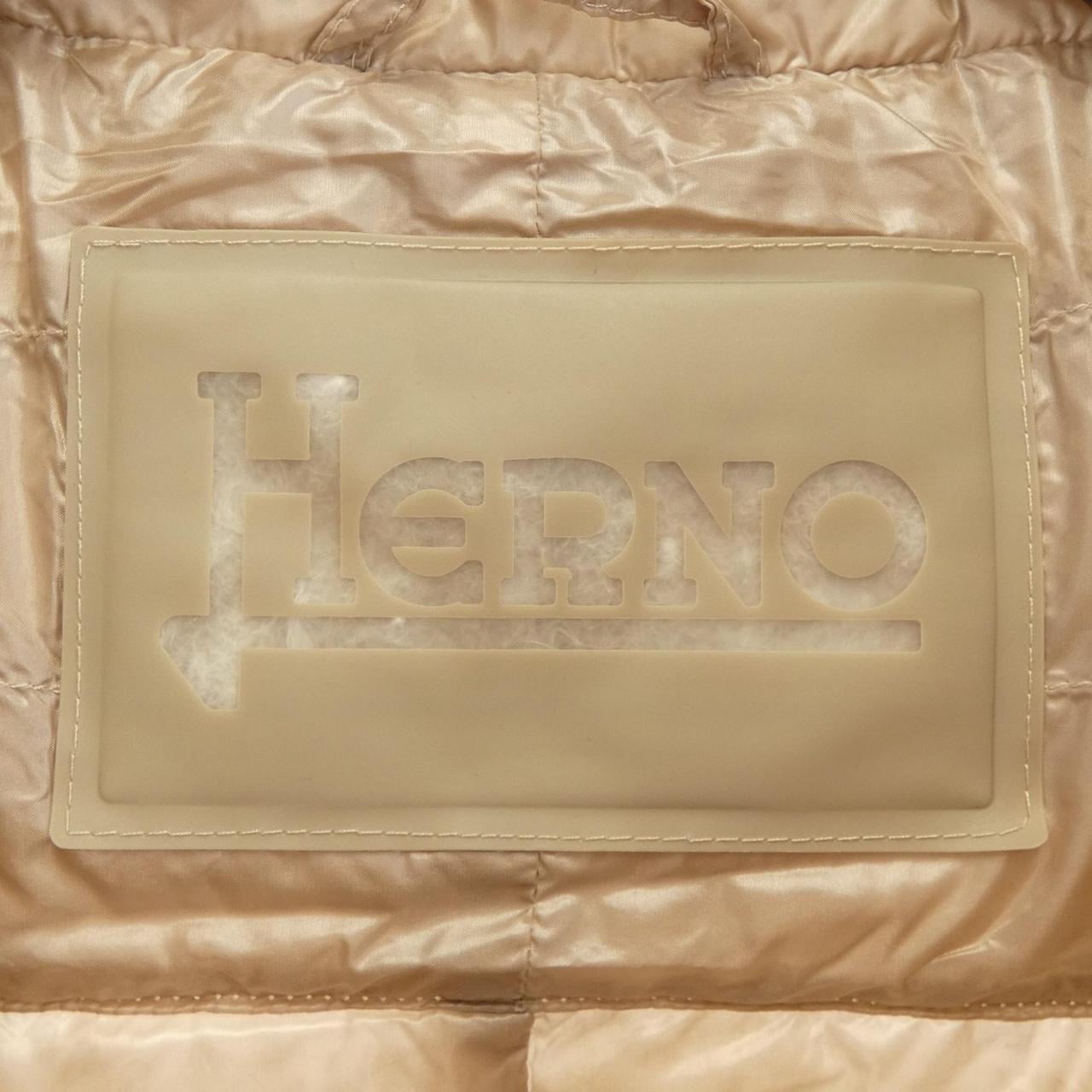 ヘルノ Herno ダウンジャケット