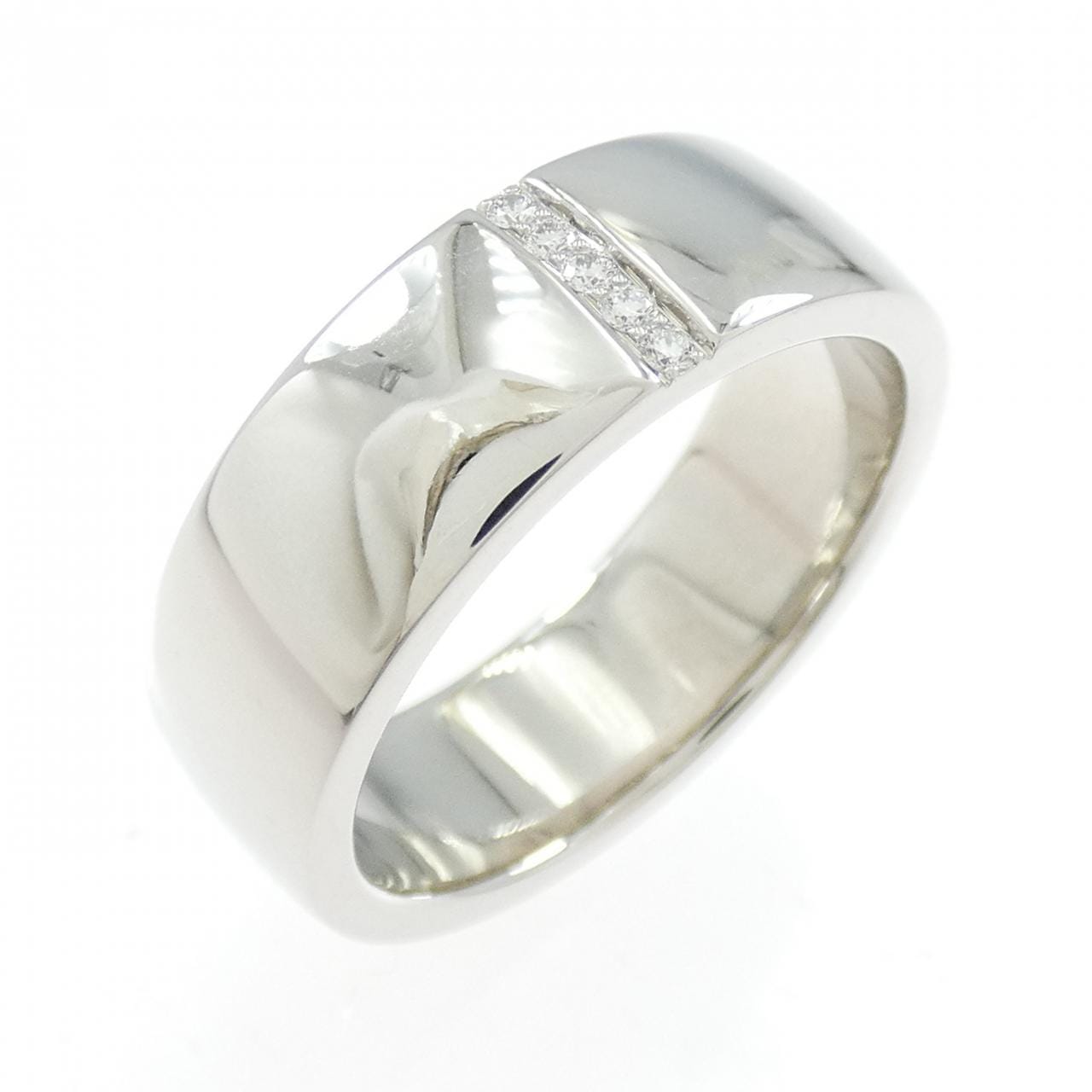 HARRY WINSTON Five Stone Ring