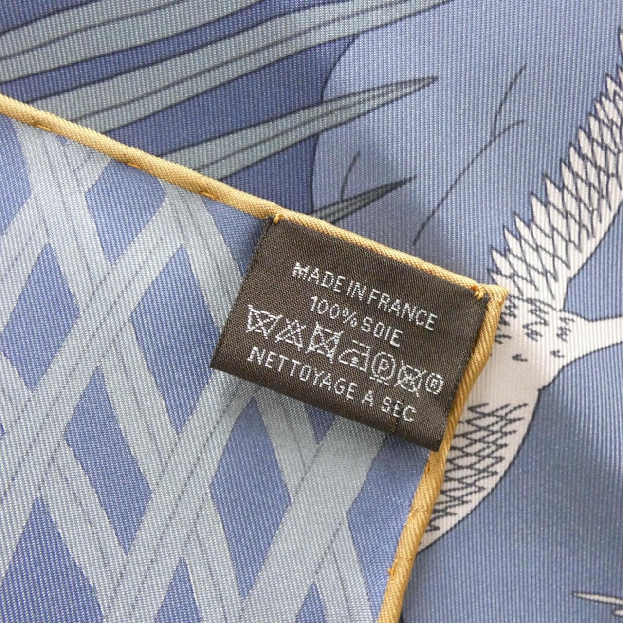 エルメス LE CARNAVAL DES ANIMAUX カレ 003953S スカーフ